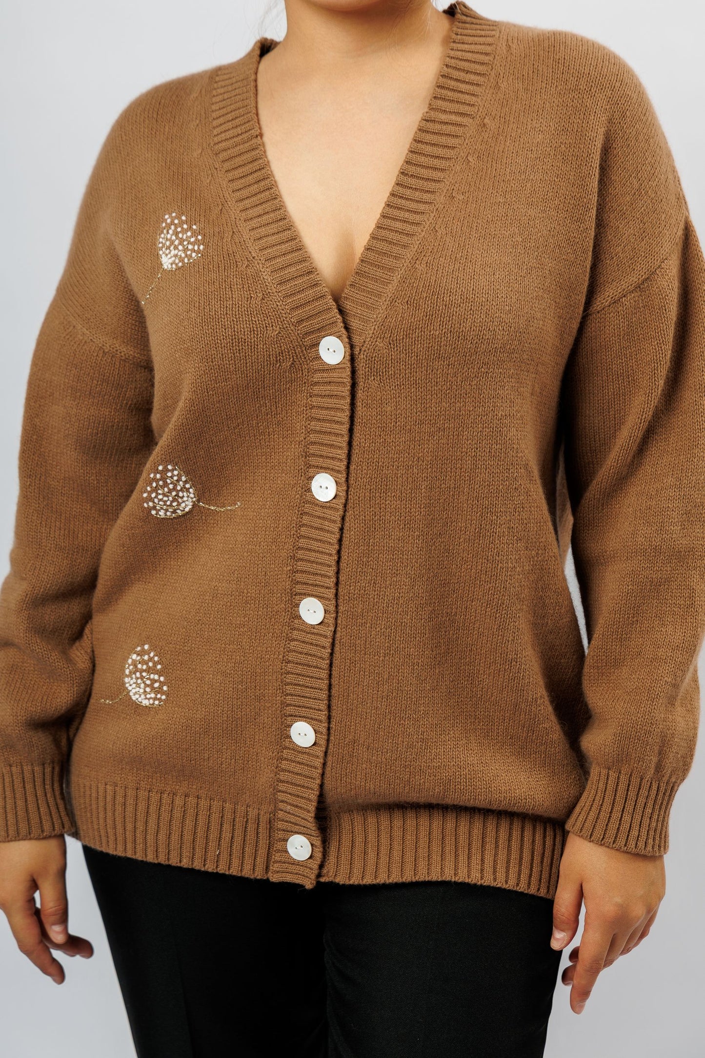 "Dandelion" Cardigan | wooden