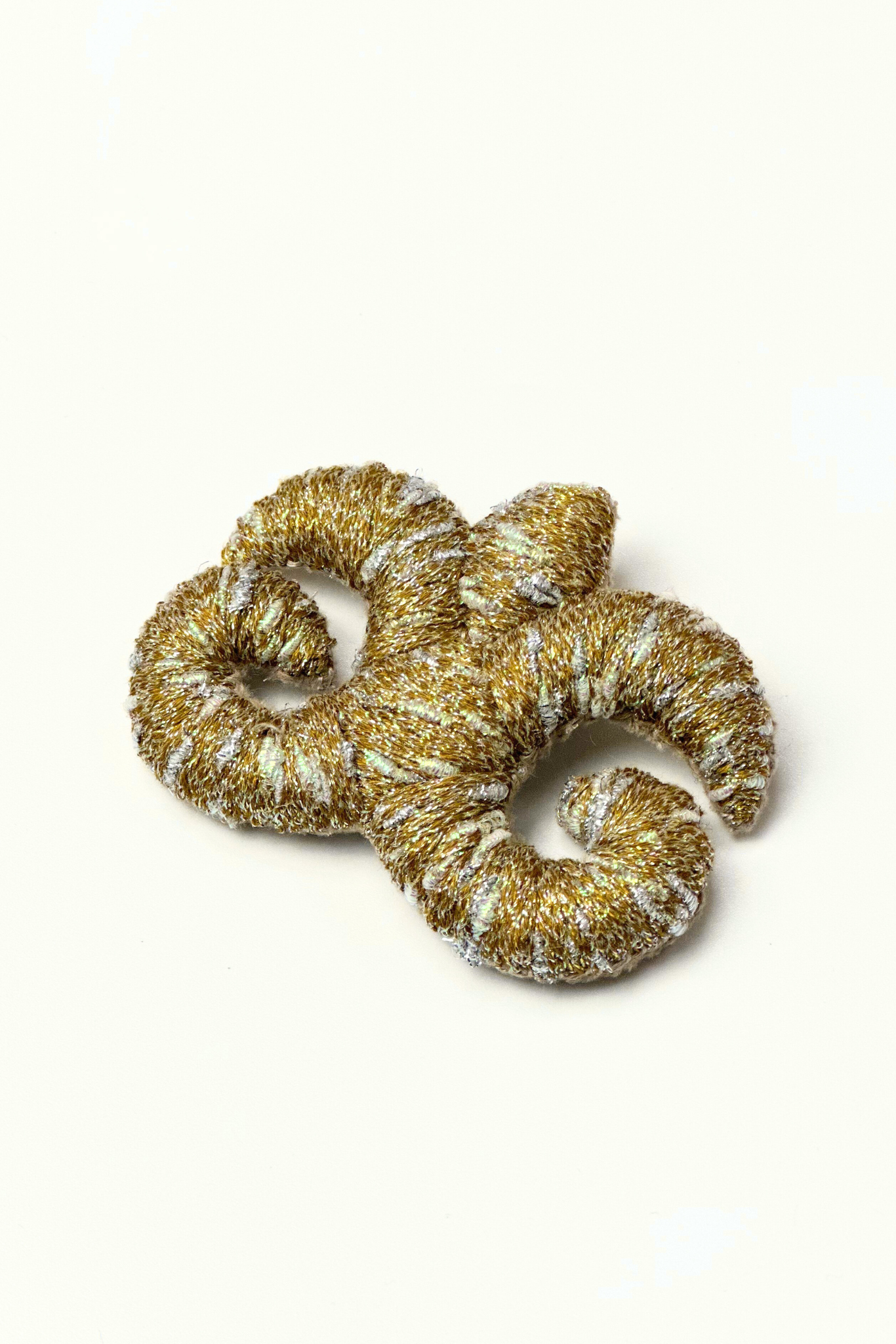 "Accel Erlanovna" Brooch | olive with pearl