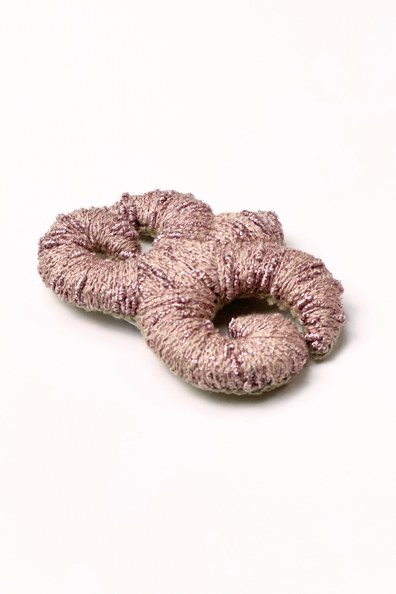 "Accel Erlanovna" Brooch | pink with pink lurex