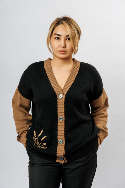 "Golden" Cardigan | black and brown