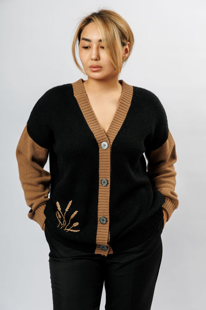 "Golden" Cardigan | black and brown