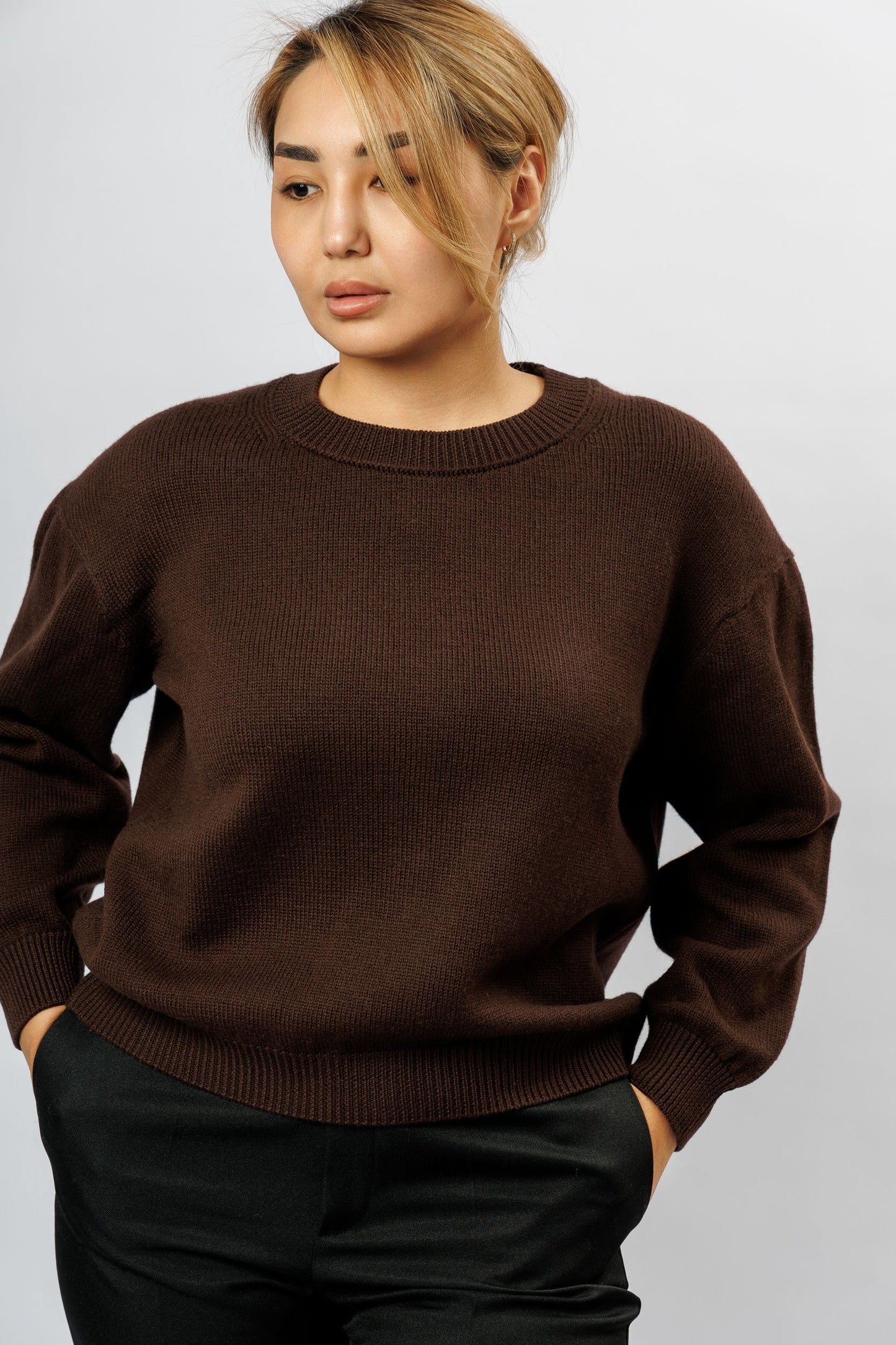 "Nami" Sweater | dark chocolate