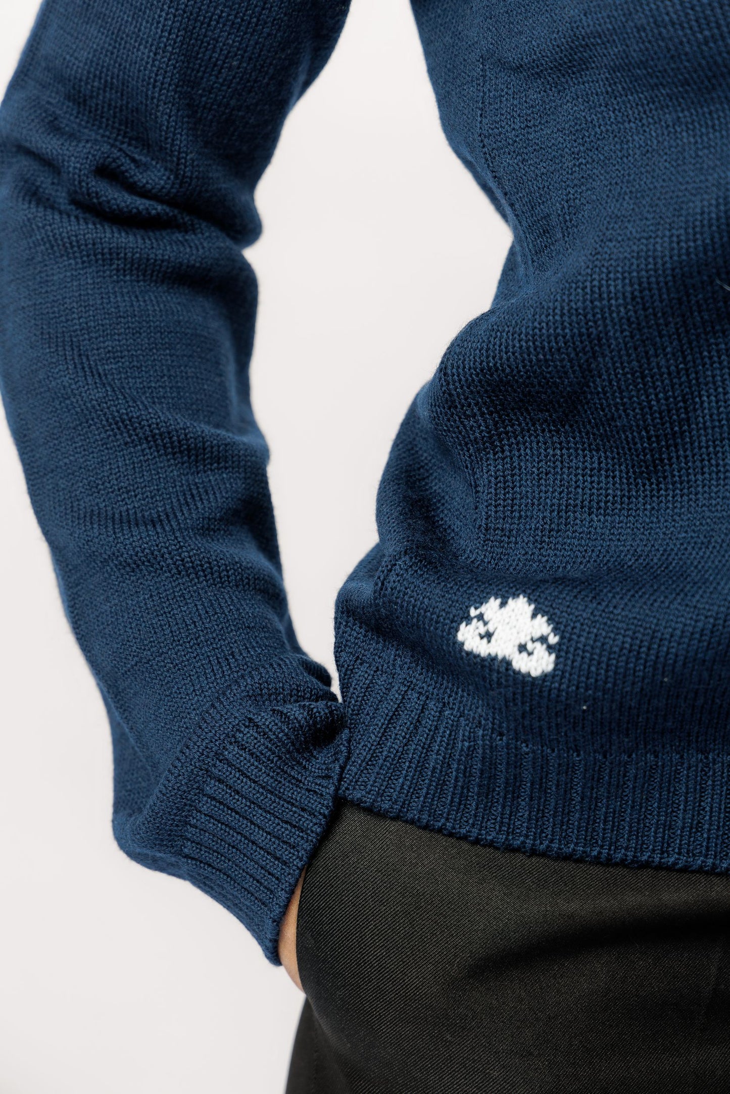 "Classic" sweater | blue