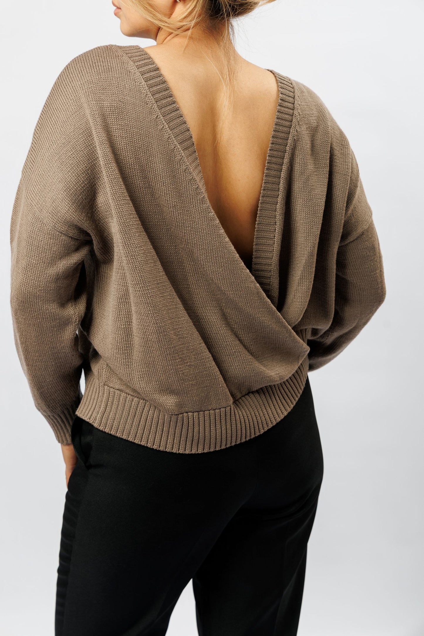 "Zhanna" Sweater | mocha