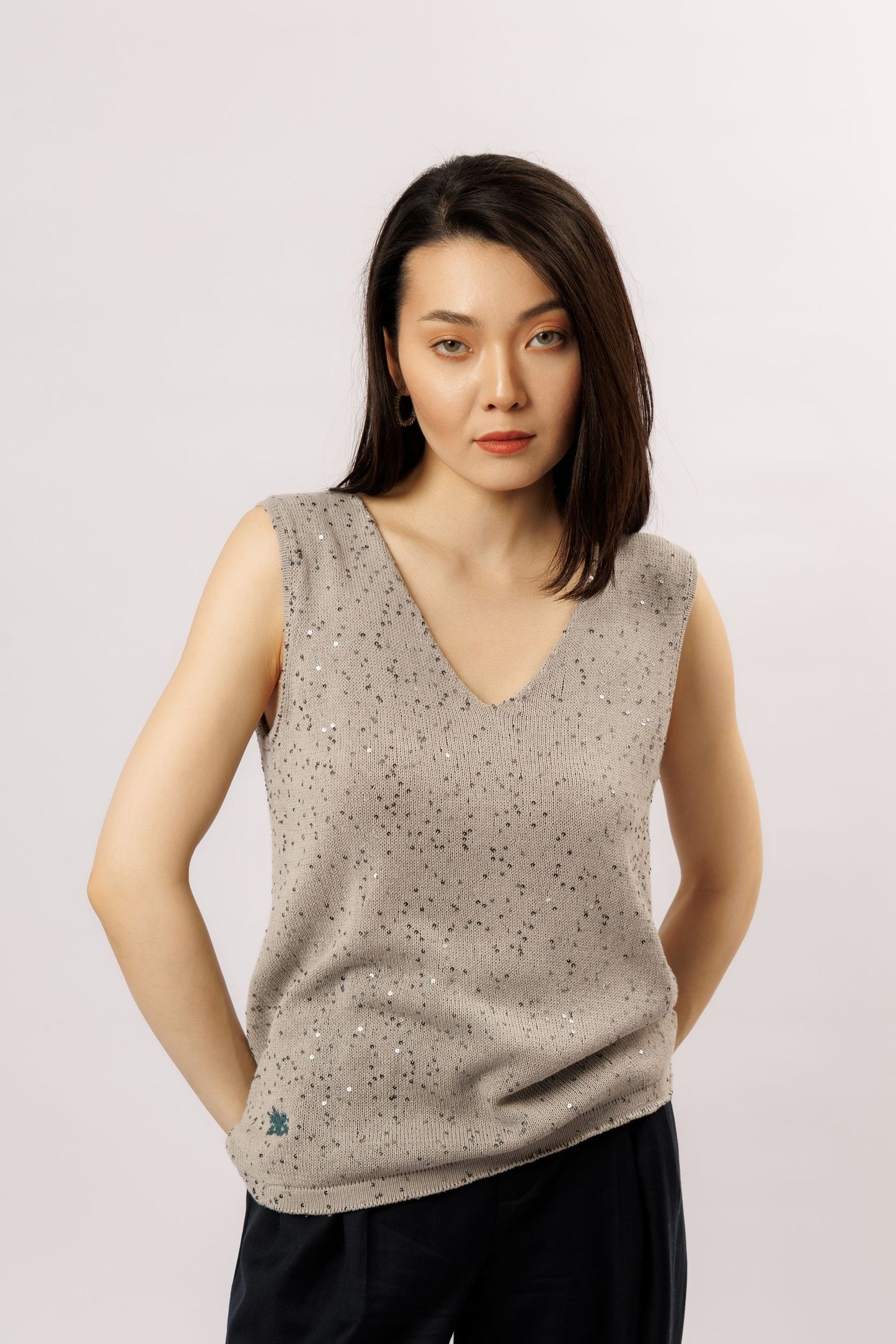 Top "Shine" V-neck | grey
