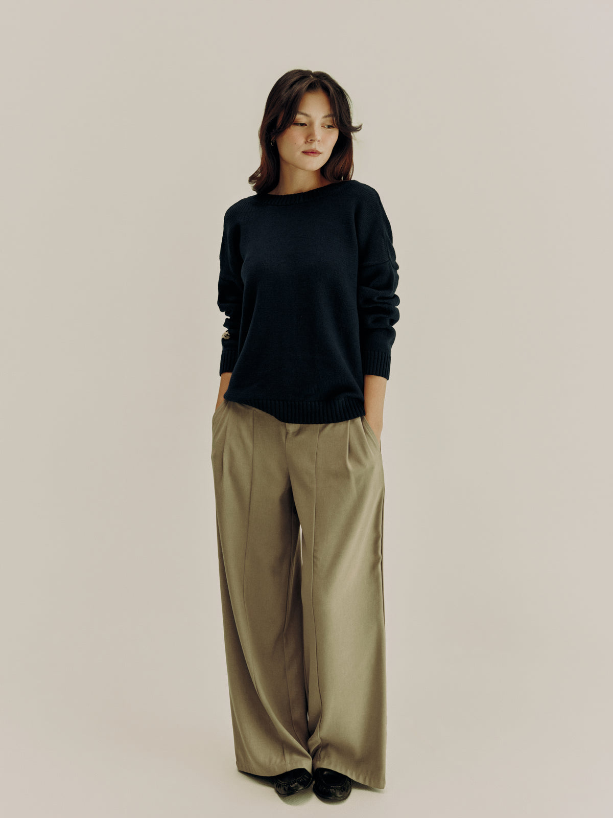 "Zhanna" Sweater | black
