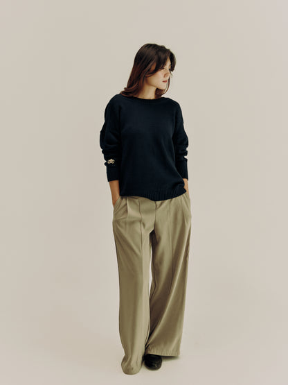"Zhanna" Sweater | black