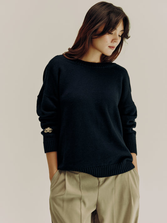"Zhanna" Sweater | black