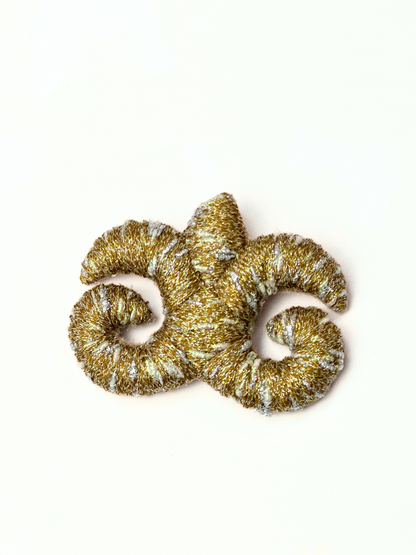 "Accel Erlanovna" Brooch | olive with pearl