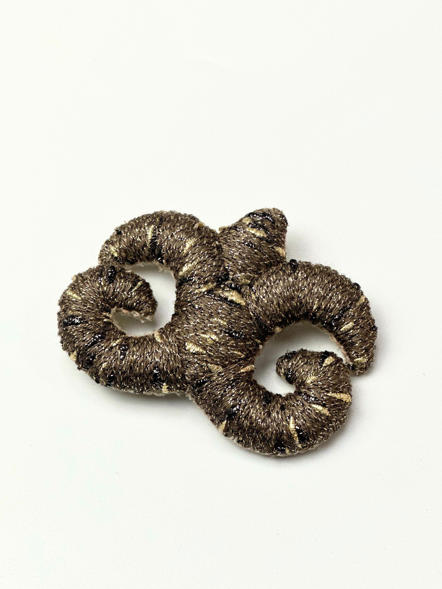 "Accel Erlanovna" Brooch | chocolate with lurex